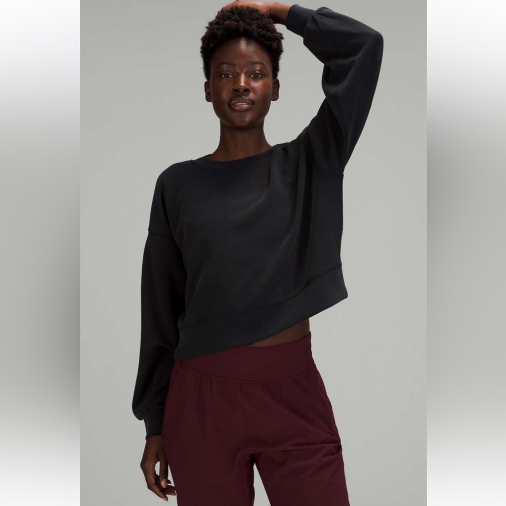 Lululemon perfectly Oversized Cropped Crew Softstreme Black Sz 12